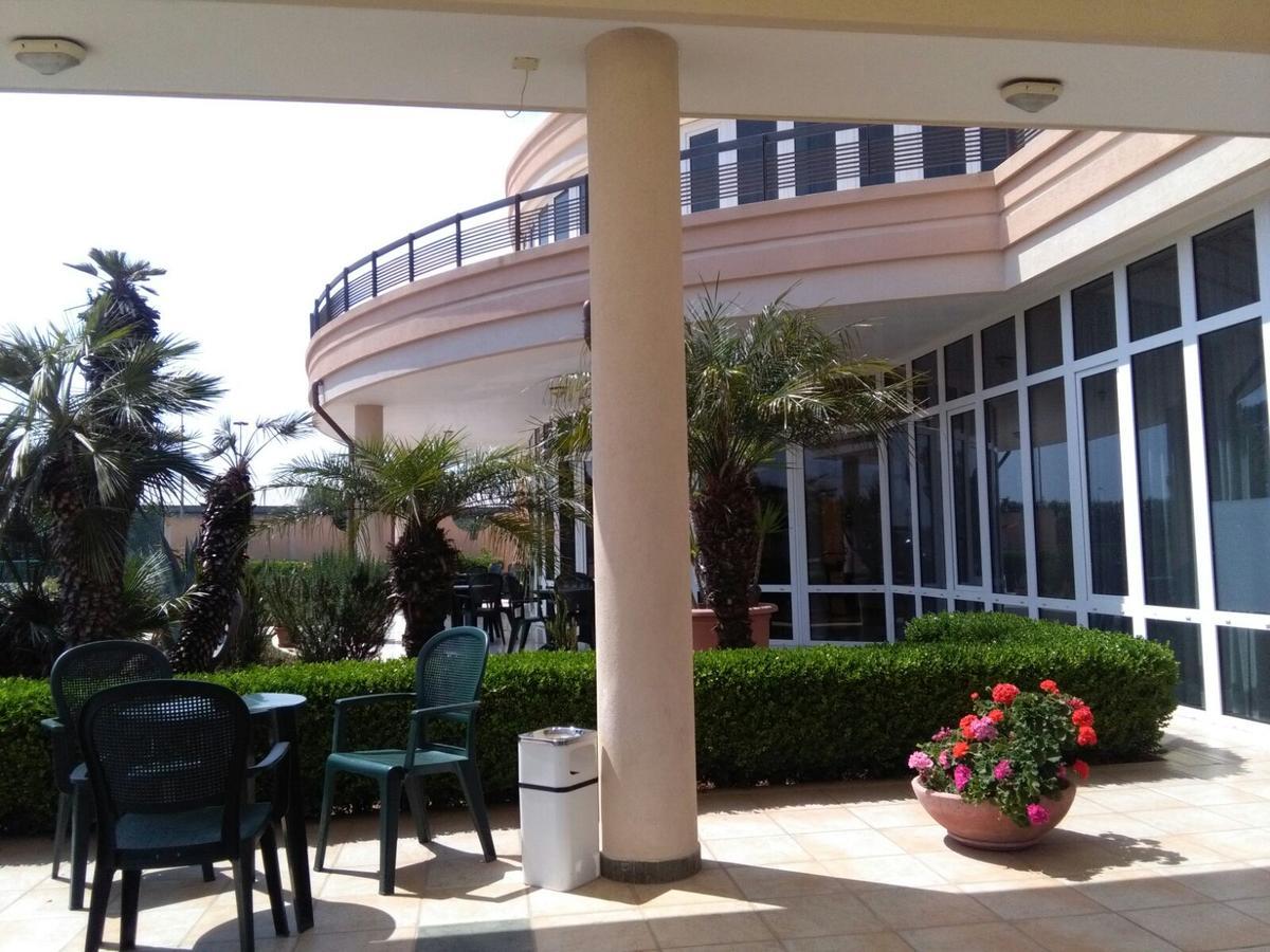 Hotel Minerva Brindisi Dış mekan fotoğraf