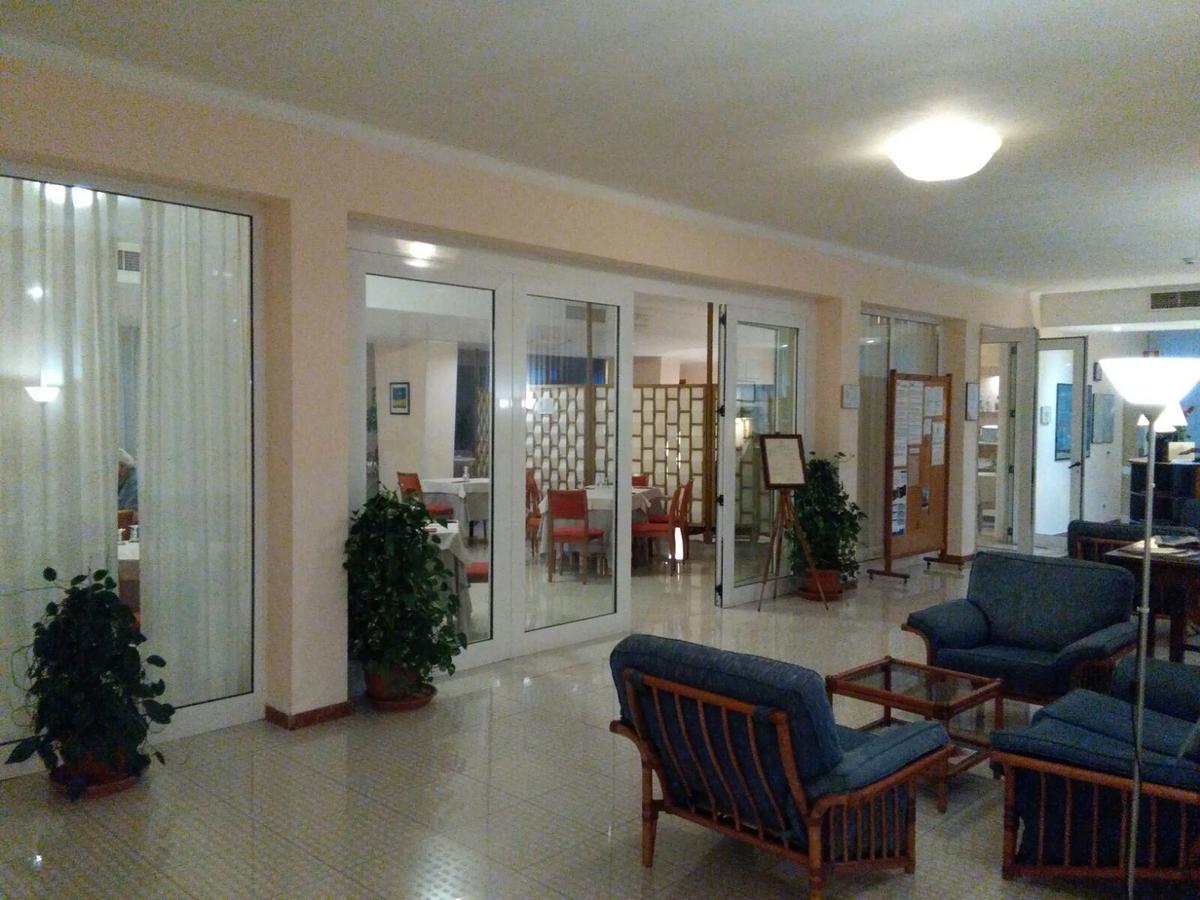 Hotel Minerva Brindisi Dış mekan fotoğraf