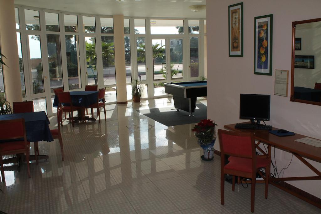 Hotel Minerva Brindisi Dış mekan fotoğraf