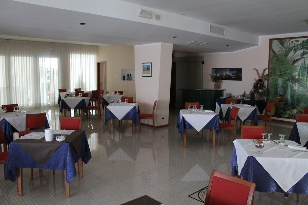 Hotel Minerva Brindisi Dış mekan fotoğraf